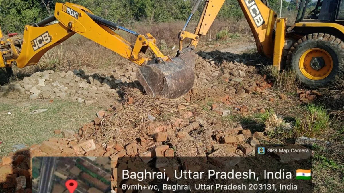 खुर्जा में बड़ी कार्रवाई: 80 बीघा से अधिक जमीन पर अवैध प्लॉटिंग ध्वस्त, BKDA का सख्त अभियान