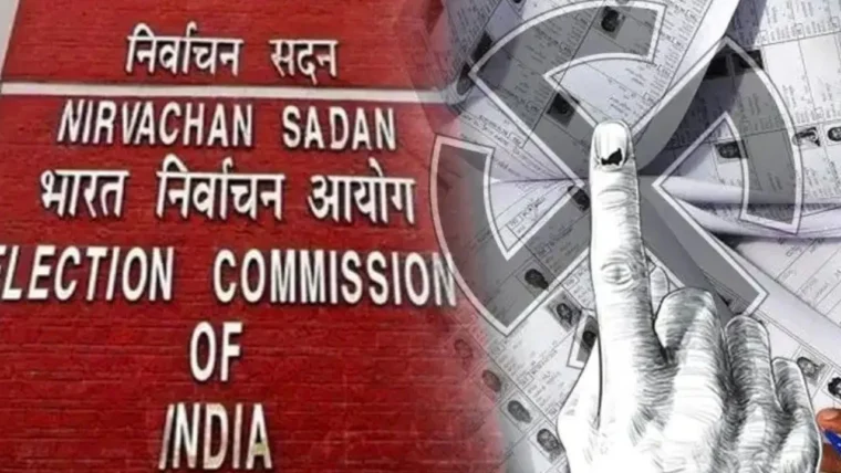 124 रिटायर्ड अधिकारियों ने चुनाव आयोग और SIR का बचाव किया, धांधली के आरोपों को चुनौती दी