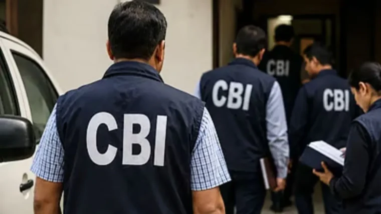 CBI ने मुंबई में CPWD के कार्यकारी अभियंता सहित 5 लोगों को गिरफ्तार किया, 53.87 लाख नकद बरामद
