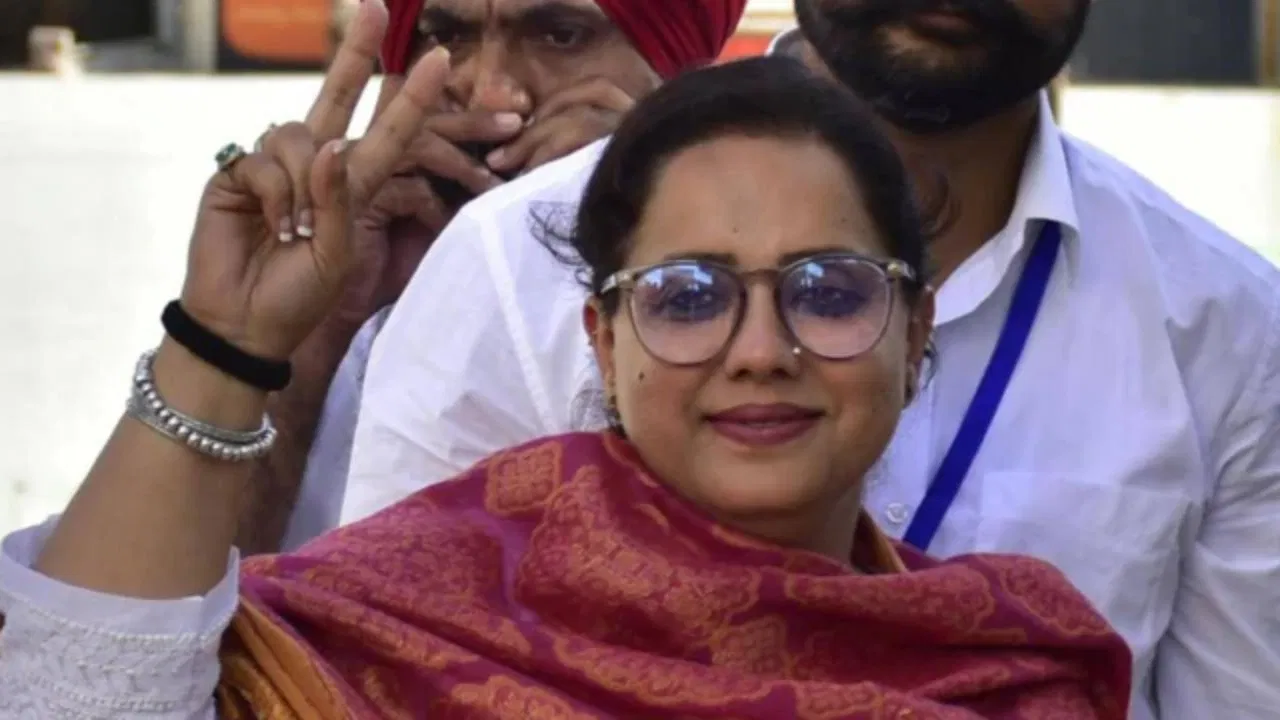 अमृतसर में पैसों के विवाद में इलेक्ट्रॉनिक्स दुकानदार पर जानलेवा हमला, AAP विधायक के PA पर हत्या के प्रयास का FIR