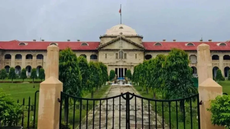 अमेठी में 138 मतदाता नाम हटाने पर हाईकोर्ट ने यूपी चुनाव आयोग से स्पष्टीकरण मांगा