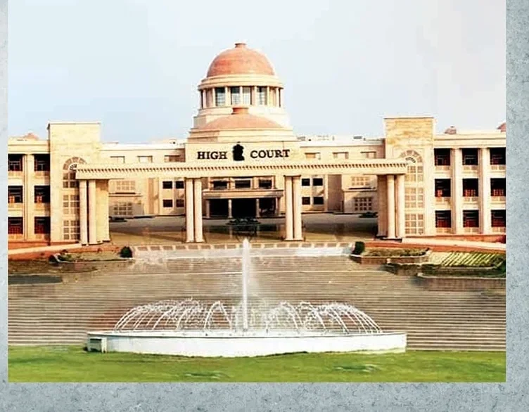 इलाहाबाद हाईकोर्ट ने ध्वनि प्रदूषण रोकने के लिए साइलेंस व आवासीय जोन की अधिसूचना का आदेश दिया