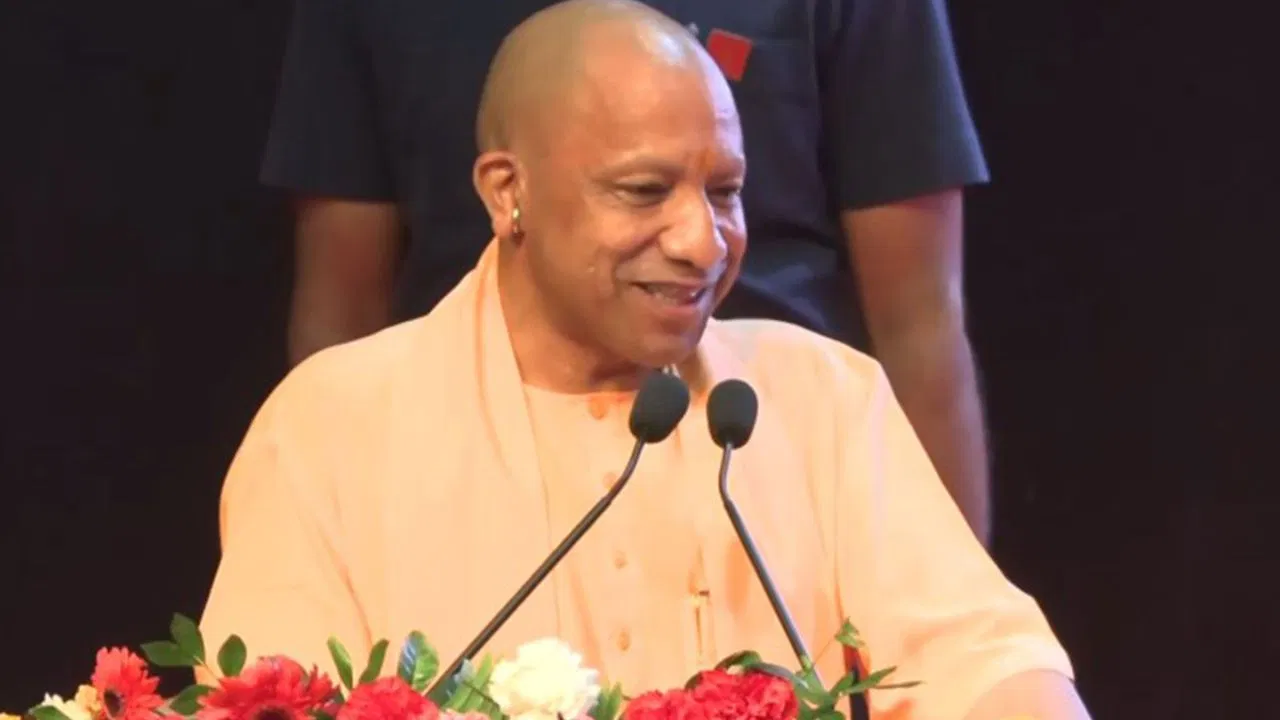 उत्तर प्रदेश में स्वास्थ्य व्यवस्था में बड़े बदलाव: योगी आदित्यनाथ ने नई उपलब्धियों को साझा किया