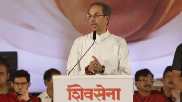 उद्धव ठाकरे ने लाल किले में भगवा फहराने का ऐलान किया, चुनाव आयोग पर SIR को लेकर प्रहार