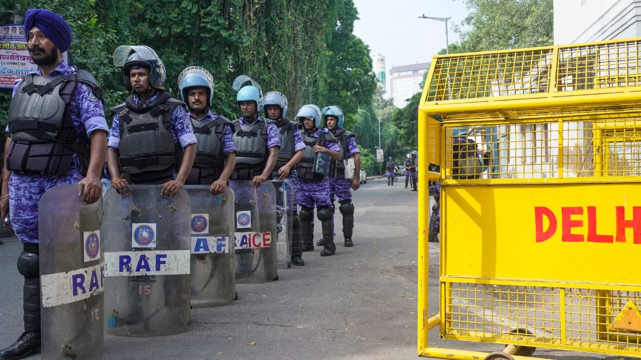कनॉट प्लेस का सेंट्रल पार्क 16‑17 अक्टूबर को बंद, धारा 163 के तहत प्रदर्शन पर रोक