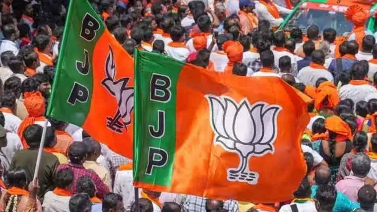 खरगे के बयान पर बीजेपी की चार‑मोहरे रणनीति और 1 नवंबर की कांग्रेस रैली