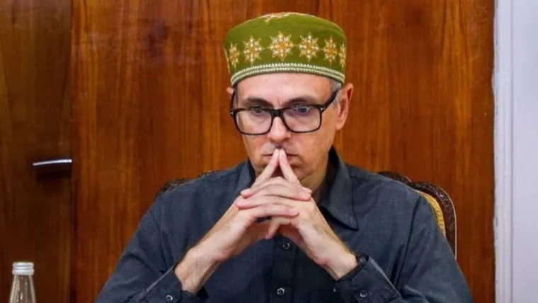 जम्मू-कश्मीर में सरकारी नौकरी के आवेदन शुल्क से 114 करोड़ जमा, पदों की संख्या में गिरावट