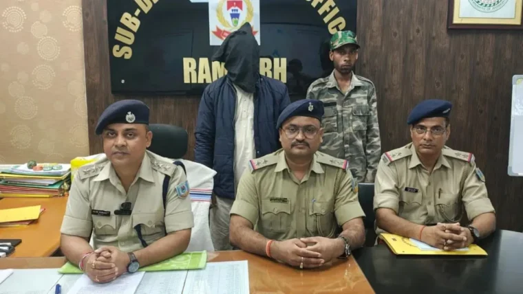झारखंड रामगढ़ में साली‑ससुर के प्रेम संबंधों से हुई पत्नी की हत्या, पति‑साली गिरफ्तार