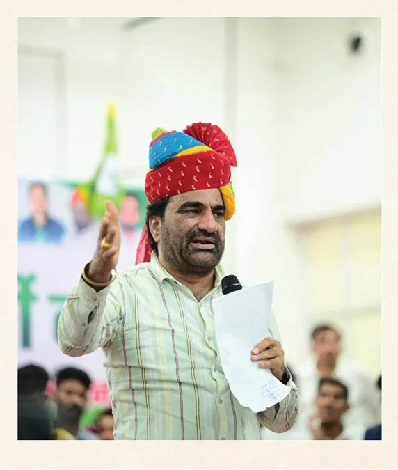 नागौर: हनुमान बेनीवाल की छोटी भाभी बनीं सरपंच, बड़ी भाभी को 149 वोटों से हराया