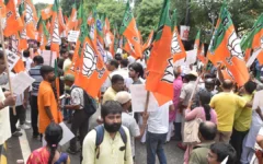 पटना में अराजकता हटाओ पदयात्रा: भाजपा ने लोकतंत्र बचाने का किया आह्वान