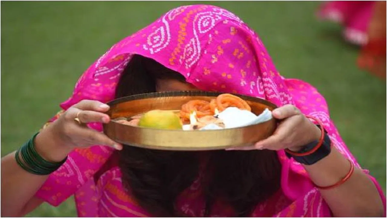 पाकिस्तानी दुल्हन बीना ने पहला करवा चौथ रखा, भारतीय पति के लिए समर्पण की कहानी
