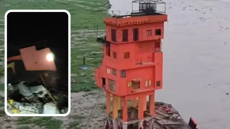 प्रयागराज में गंगा के तेज कटान से मचान वाले बाबा की कुटिया ढह गई, सुबह ही सुरक्षित निकाले गए