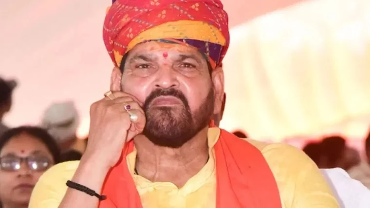 बृजभूषण सिंह को महिला पहलवानों की अपील पर जवाब देने का अंतिम मौका