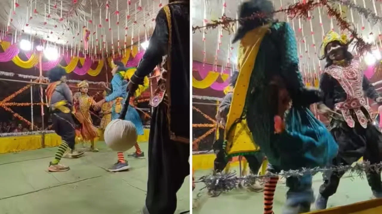 रामलीला में कलाकारों की असली लड़ाई: राक्षस ने देवता को मारा, फिर मंच पर हाथापाई
