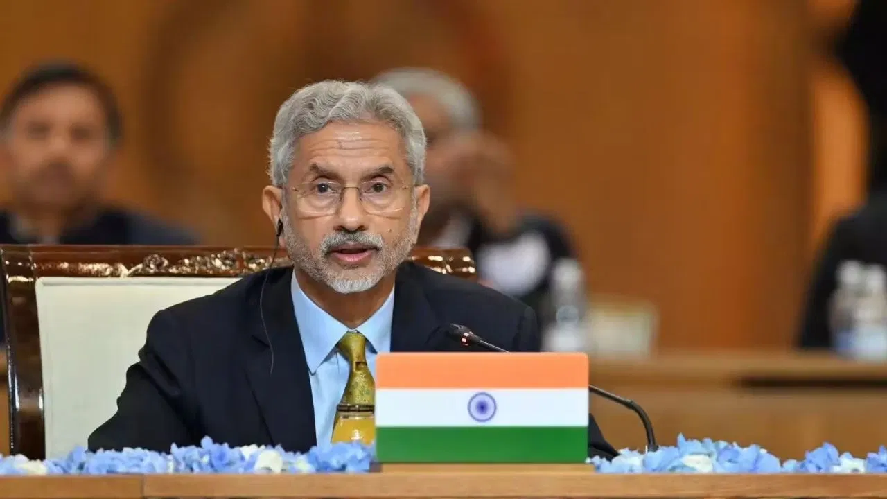 रूसी तेल पर विदेश मंत्री एस. जयशंकर का बड़ा ऐलान: भारत की ऊर्जा नीति में नया मोड़