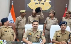 विग पहन कर बाइक चोरी करने वाले शातिर चोर को पुलिस ने पकड़ा