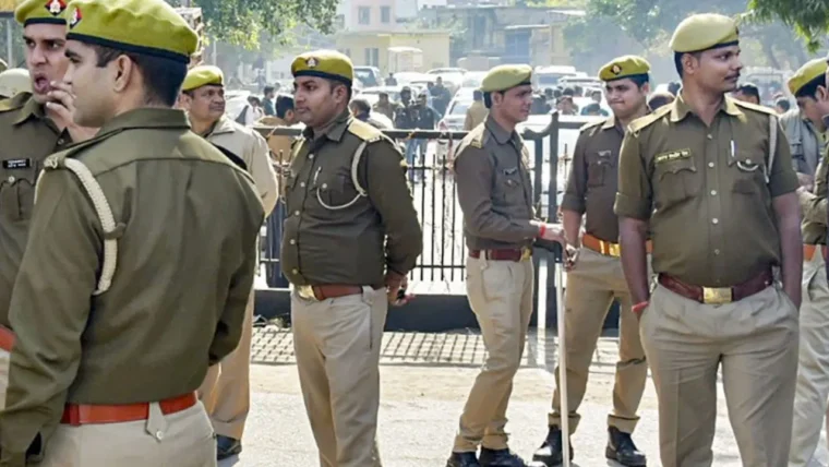 श्रावस्ती में शराबी पति ने धारदार हथियार से पत्नी की हत्या, पुलिस ने शुरू की जांच