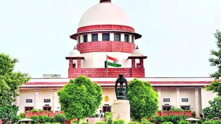 सुप्रीम कोर्ट ने अहमदाबाद ब्लास्ट केस में मोहम्मद तनवीर की फांसी पर रोक लगाई