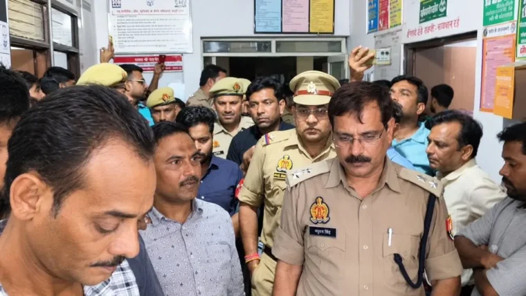 हापुड़ में विज्ञापन विवाद में पत्रकार नसीम की पीट-पीटकर हत्या, परिवार में निकाह की तैयारियों पर मातम